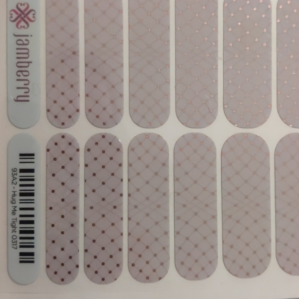 Jamberry Hug Me Tight